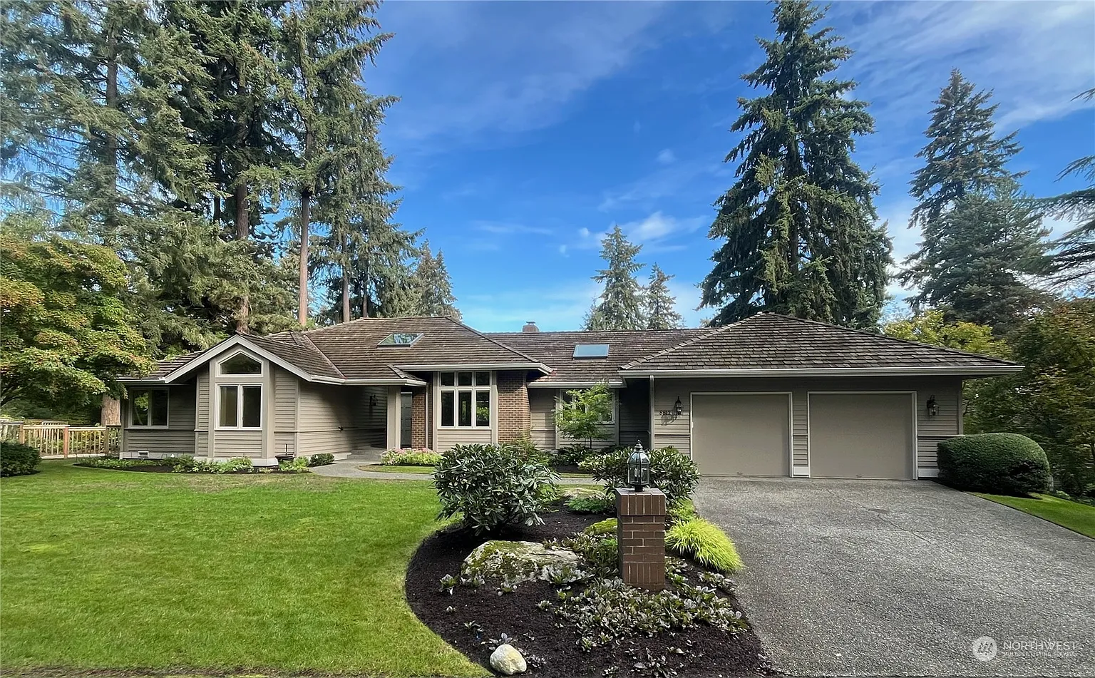 8812 SE 77th Place photo 1