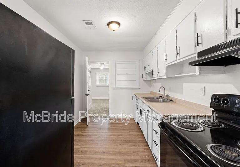510 Laney Walker Blvd — Photo 5