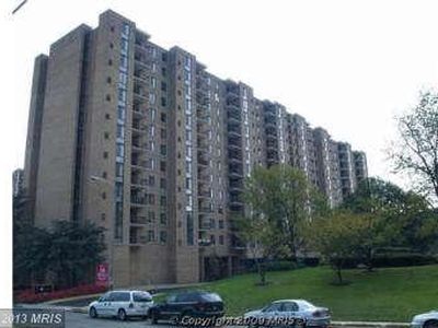 4500 S Four Mile Run Dr APT 813, Arlington, VA, 22204