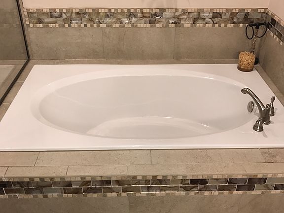 Oversized Garden Tub