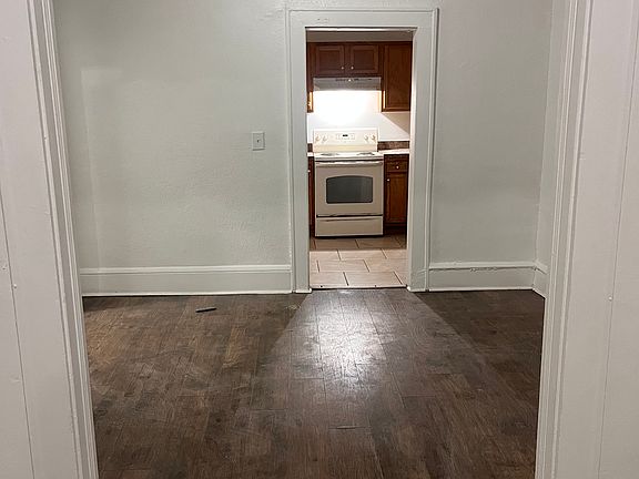 5th image of 2524 Orion St
