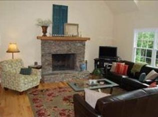 161 Little Creek Trl, Clarkesville, GA 30523