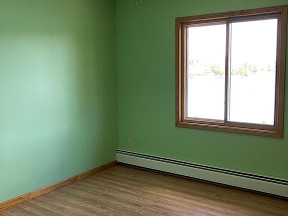 5th image of 8458 Brower Lake Dr NE