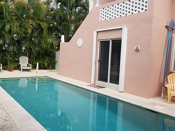 5th image of 123 Salamanca Ave #3