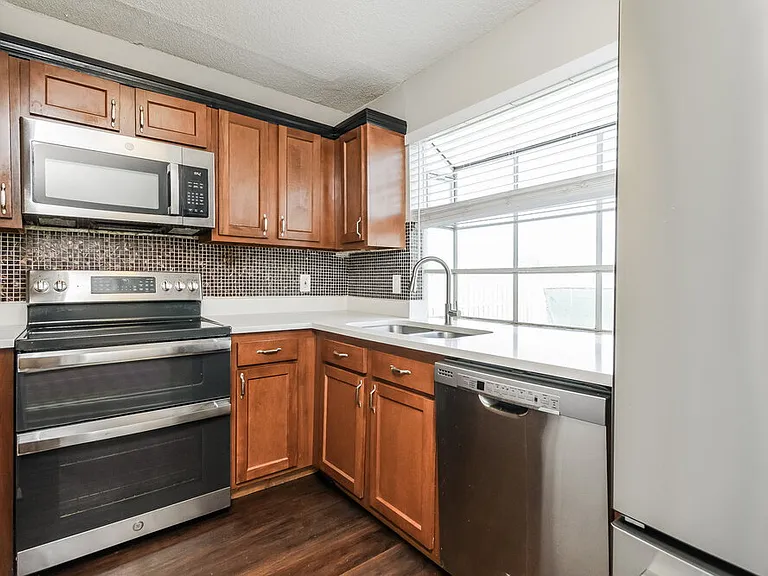 3449 Sugar Mill Rd — Photo 8