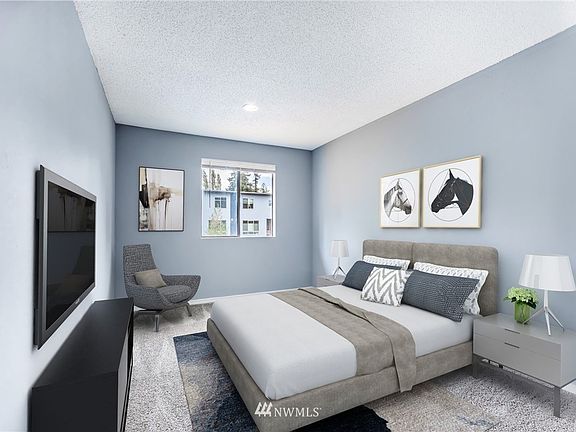 3rd image of 16240 NE 12th Ct APT B-18