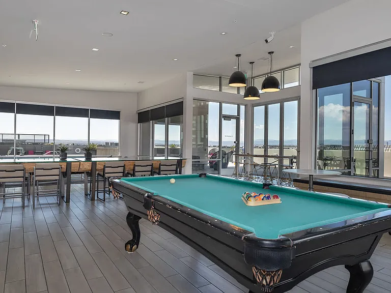 Resident Lounge with Billiards