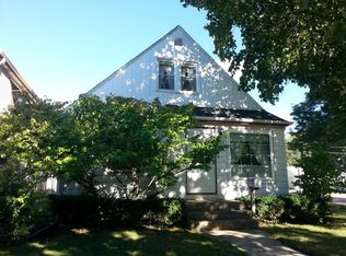 2376 S 74th St, West Allis, WI 53219