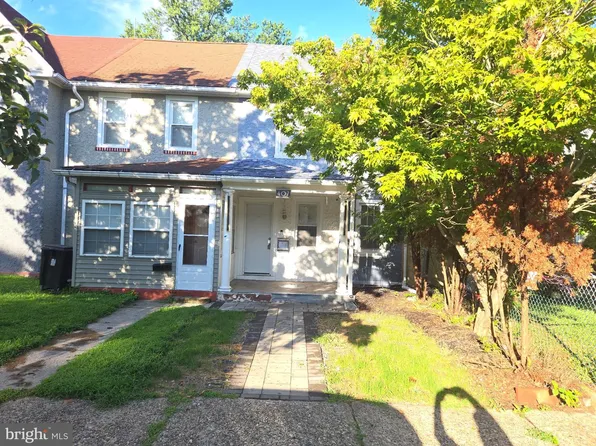 407 Paris Ave, Brooklawn, NJ 08030