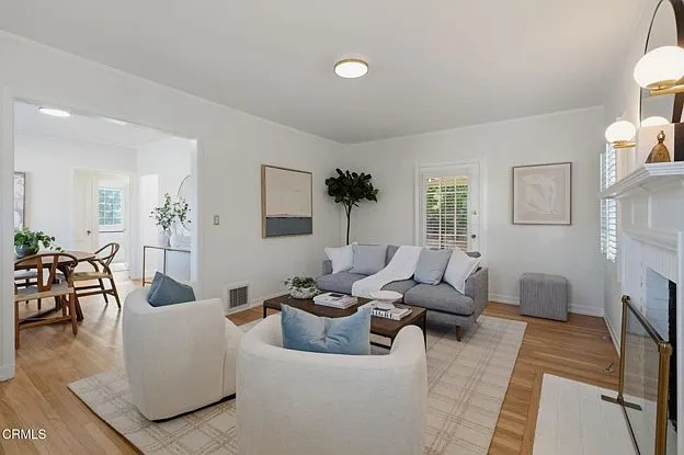 15 Oak Knoll Gardens Dr — Photo 6
