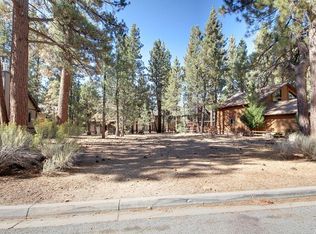 114 Meadow View Dr, Big Bear Lake, CA 92315