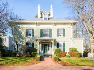 28 Kay St APT 6, Newport, RI 02840