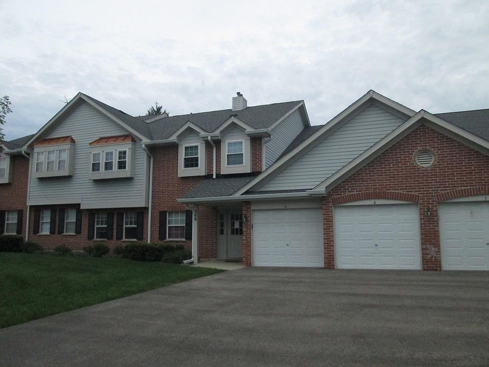 1st image of 200 Charleston Ct Unit 7
