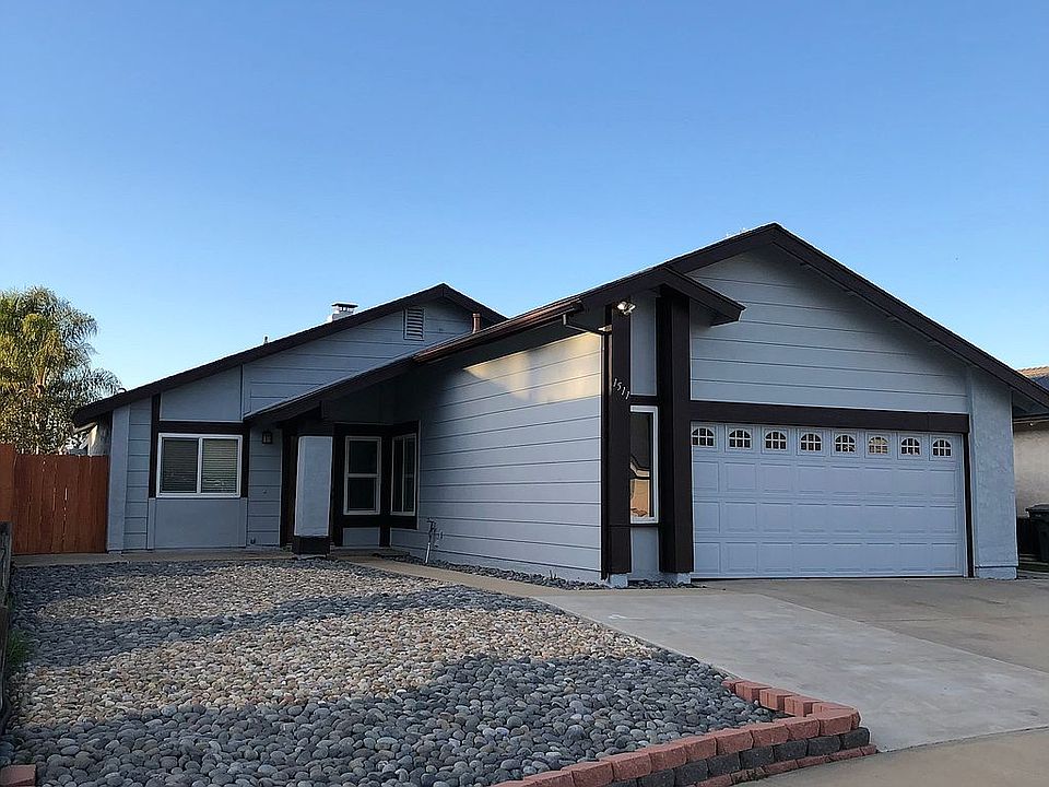 1st image of 1511 Autumn Woods Pl