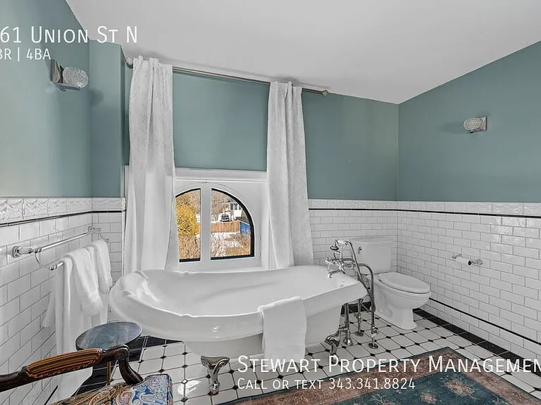161 Union St N — Photo 30