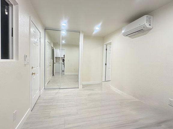 5th image of 7616 Flanders Dr #7614
