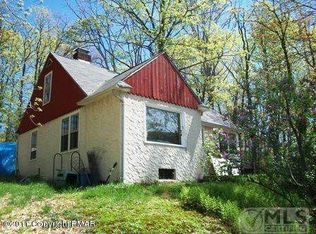46 Rr 1, Tannersville, PA 18372