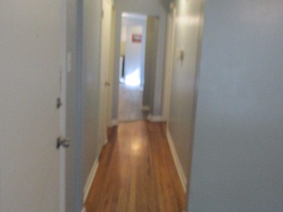 3rd image of 834 Galapago St