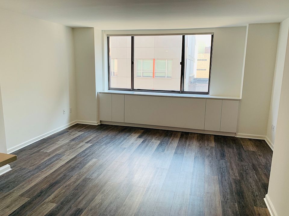 1st image of 520 W 43rd St APT 2F