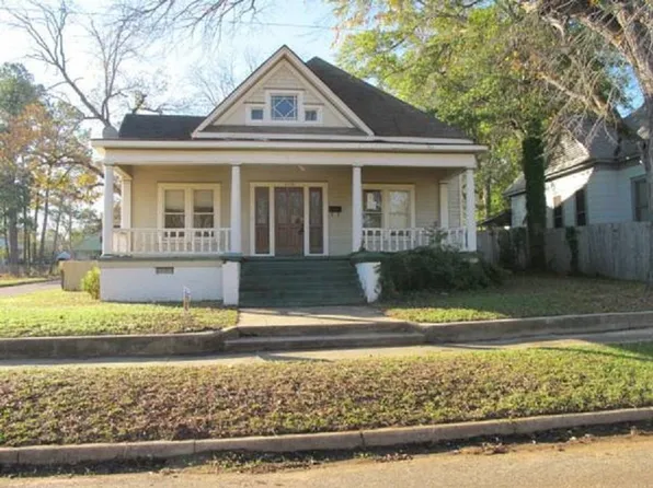 1008 E Austin St, Marshall, TX 75670