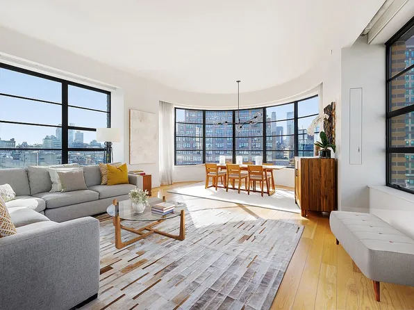 10 Sullivan St #10A, New York, NY 10012