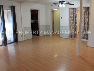 2815 Lineville Dr APT 201, Farmers Branch, TX, 75234