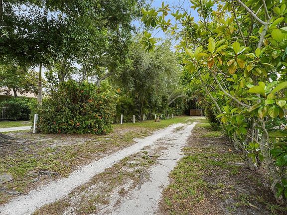 5th image of 7538 WESTMORELAND DRIVE