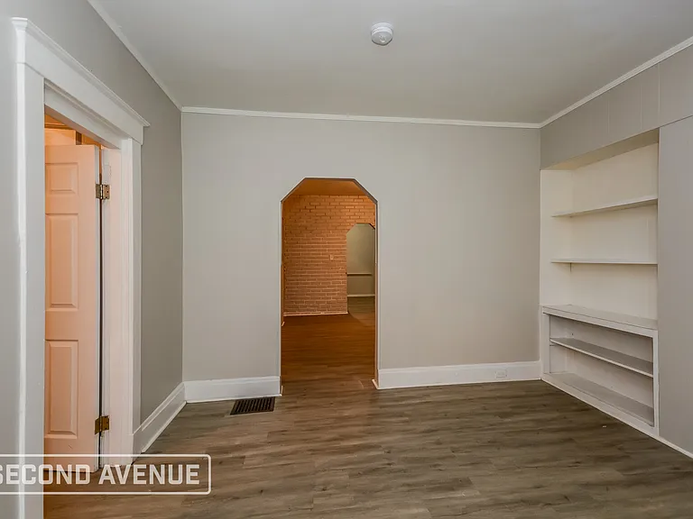 1311 Manss Ave — Photo 6