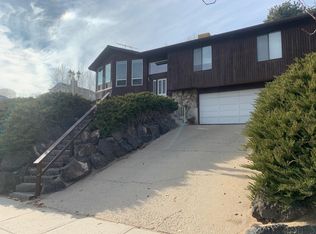 11634 S Nicklaus Rd, Sandy, UT 84092