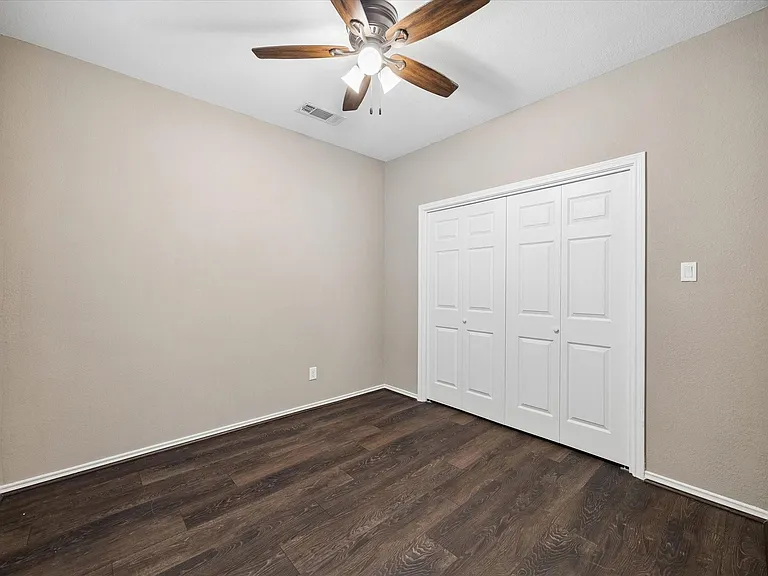 8612 Cedardale Park Dr — Photo 12