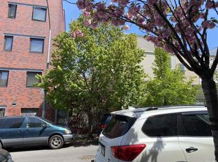 795 E 161st St, Bronx, NY 10456