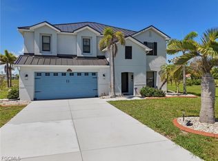17304 Vagabond Cir, Punta Gorda, FL 33955