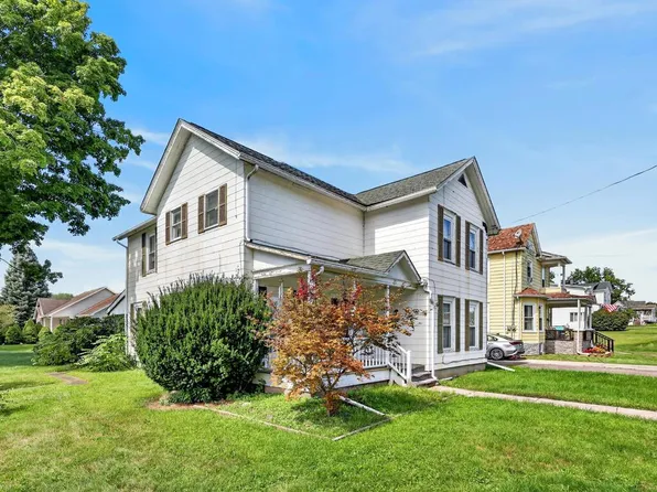 20 Howard St, Sayre, PA 18840