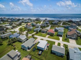 13618 San Domingo Dr, Galveston, TX 77554