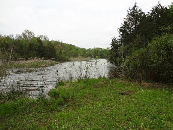 4th image of 1680 S Old Highway 64