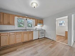 208-210 Main St, Somersworth, NH 03878