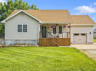 1427 W Missouri St, Buffalo, MO 65622