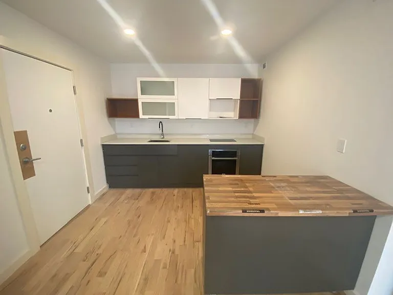 25 Springside Ave — Photo 14