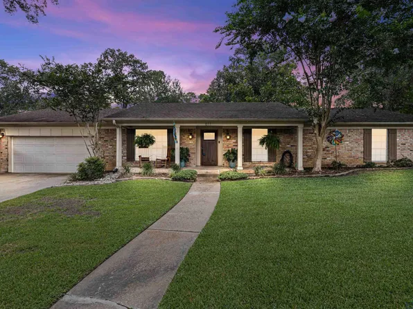 611 Ruthlynn Dr, Longview, TX 75605