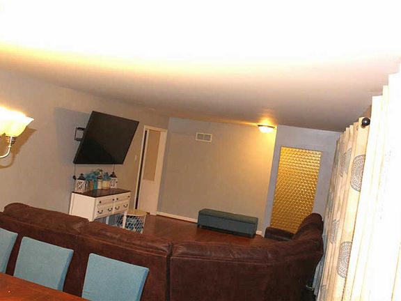 4th image of 2033 Claudine Dr