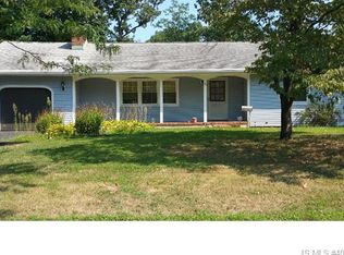 21 Wayside Dr, Brick, NJ 08724