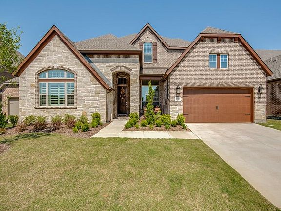 2nd image of 705 Splash Dr