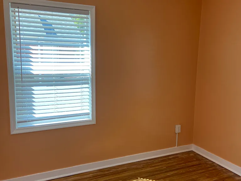 Room 1 - Sunny and Bright