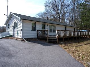 W7205 12th Ave, New Lisbon, WI 54646