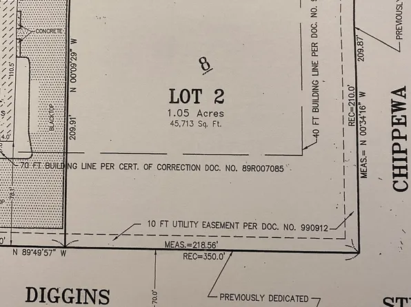 0 W Diggins St #2, Harvard, IL 60033