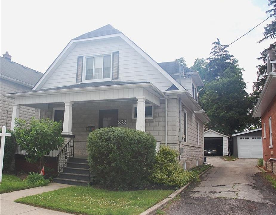 1st image of 838 Moore St
