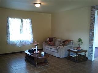 2nd image of 1829 W 68th St