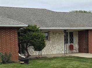 1203 Oak St, Guthrie Center, IA 50115