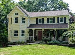 110 Firethorn Rd, Baden, PA 15005