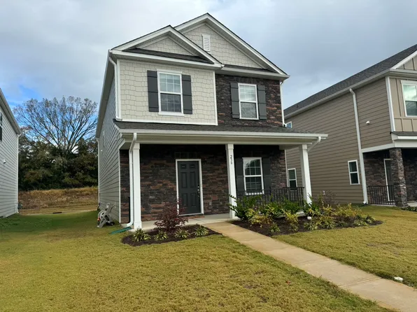 236 Orson Oaks Ln, Pineville, NC 28134